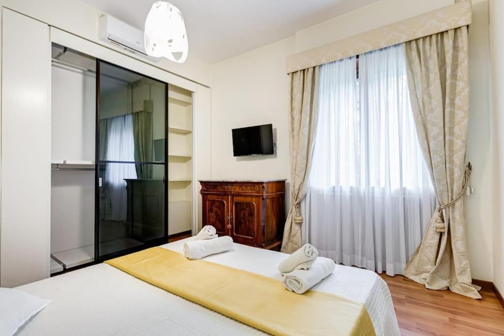 Exclusive Apartment In Eur Lake Rome Exterior photo